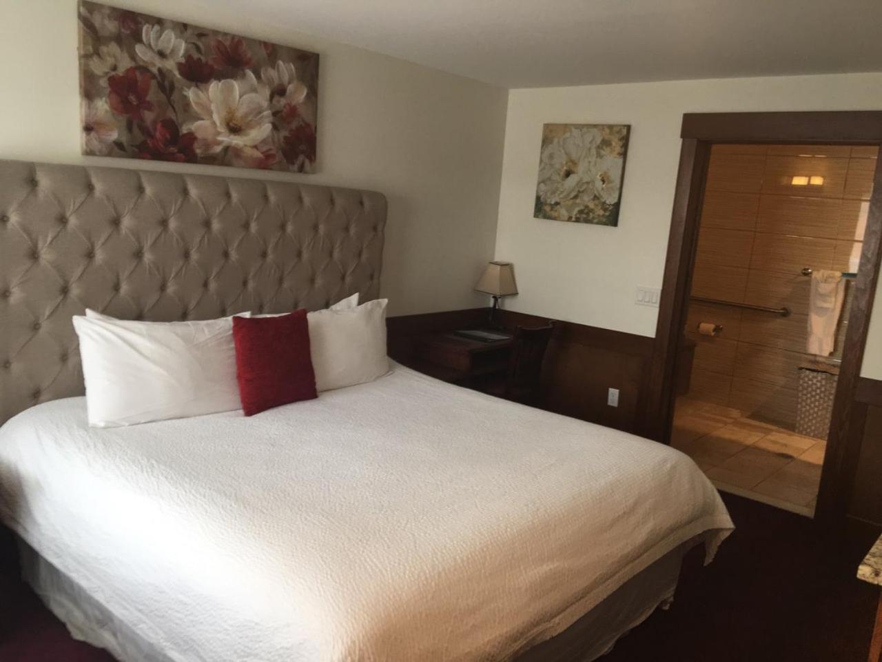 Atlantic Coast Inn Ellsworth Bagian luar foto